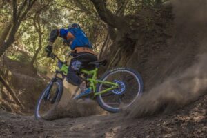 Read more about the article The 7 Best Mountain Bikes Under 600 Dollars